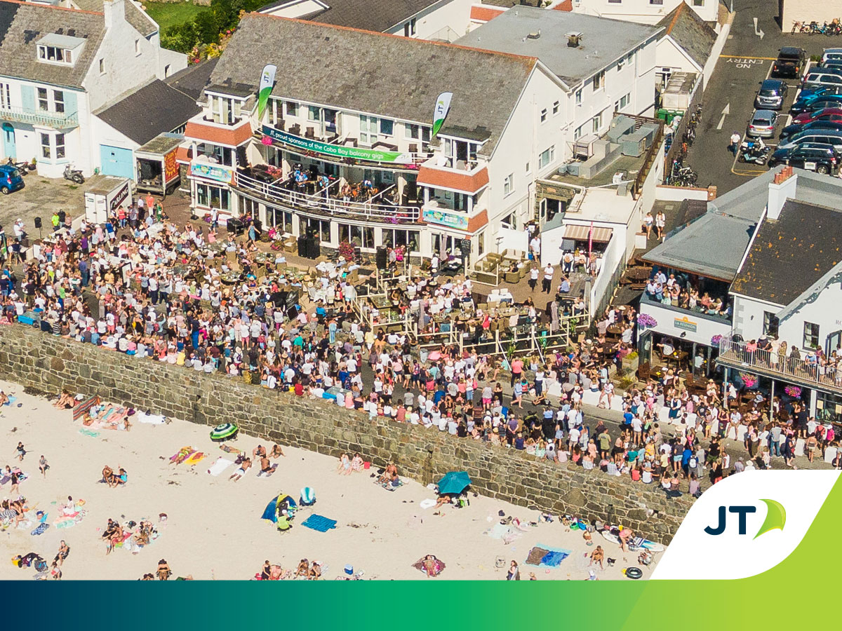 Aerial photo of Cobo Bay Hotel