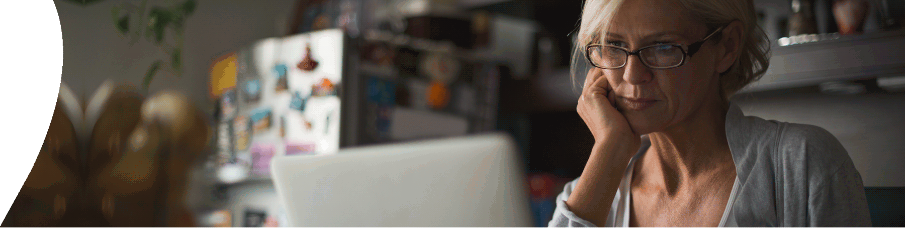 Friends on holiday enjoying the bundled JT One Jersey Mobile, Broadband and Landline Package